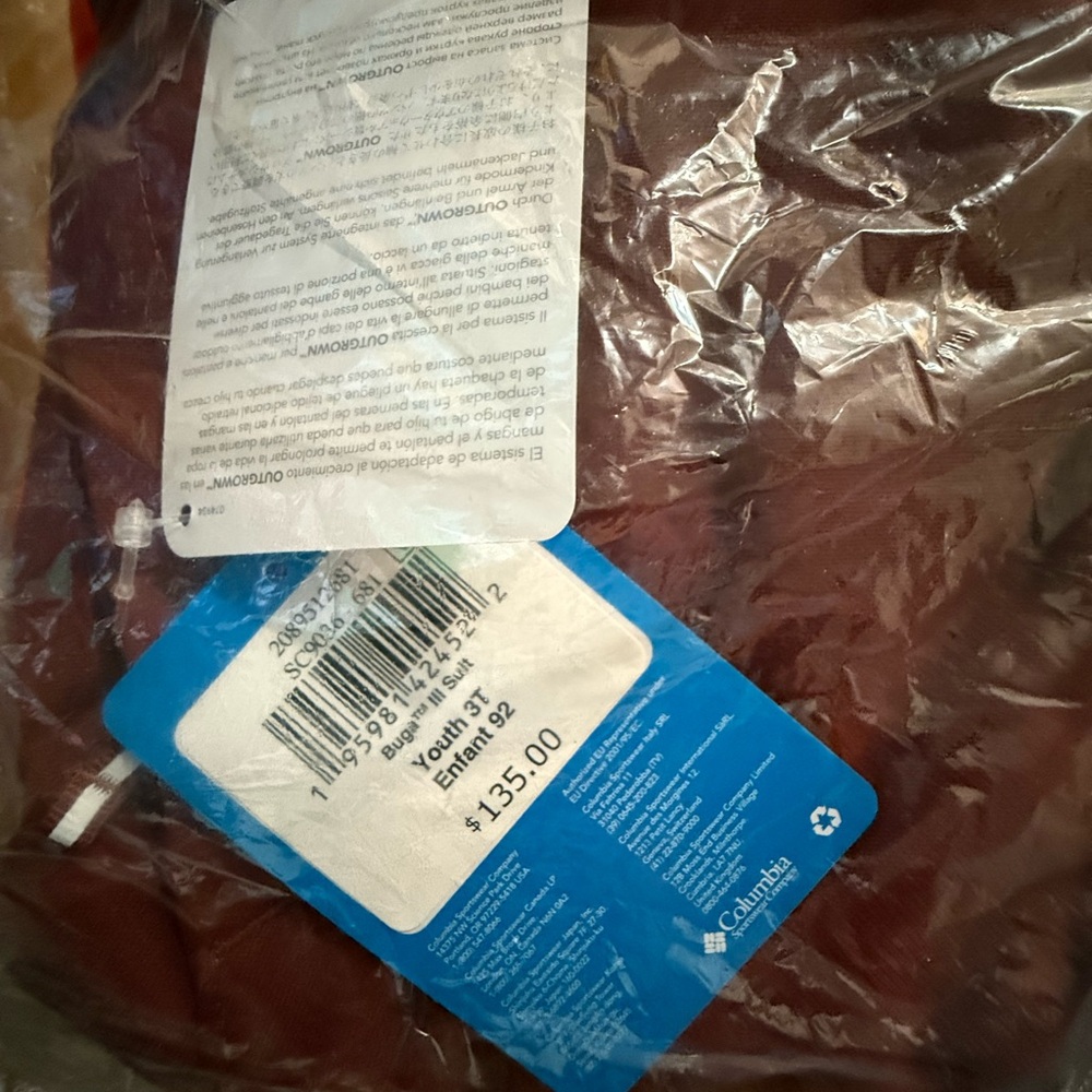 Columbia 3T boys snowsuit. Brand new, still in packaging.